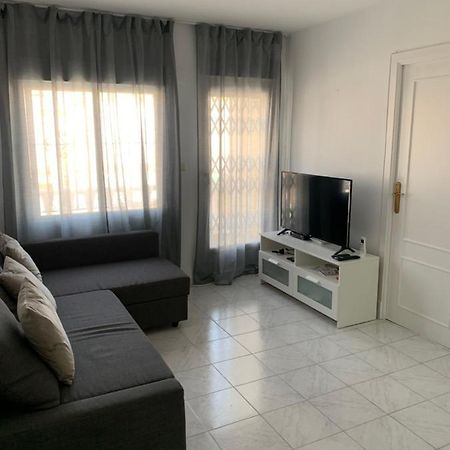 2 Bed Apartment In Paraje Natural Fase 1, Torrevieja Extérieur photo