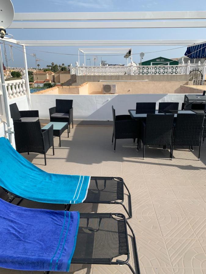 2 Bed Apartment In Paraje Natural Fase 1, Torrevieja Extérieur photo