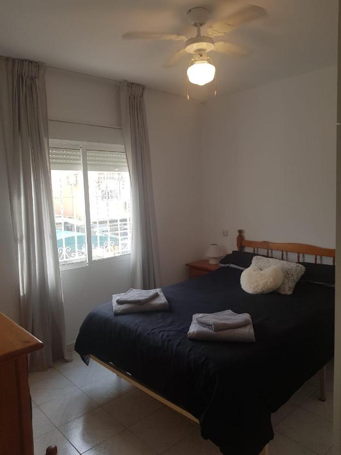 2 Bed Apartment In Paraje Natural Fase 1, Torrevieja Extérieur photo